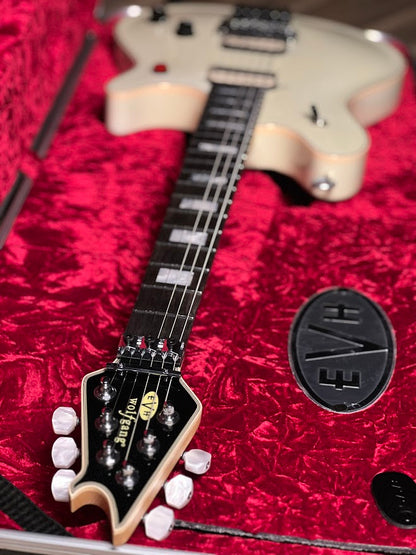 EVH Wolfgang USA Edward Van Halen Signature in Ivory