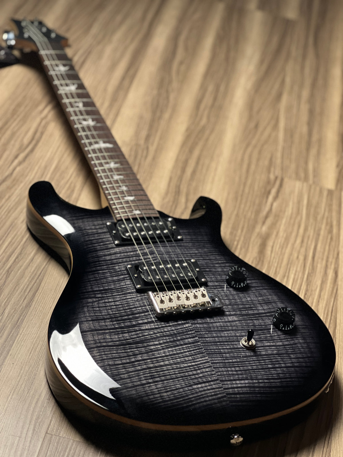 PRS SE CE 24 Andra Limited run color In Charcoal Burst 