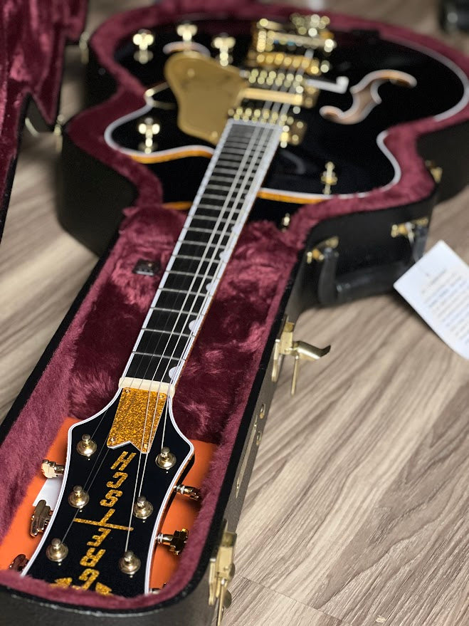 Gretsch G6136TG Players Edition Falcon Hollowbody with Bigsby in Midnight Sapphire