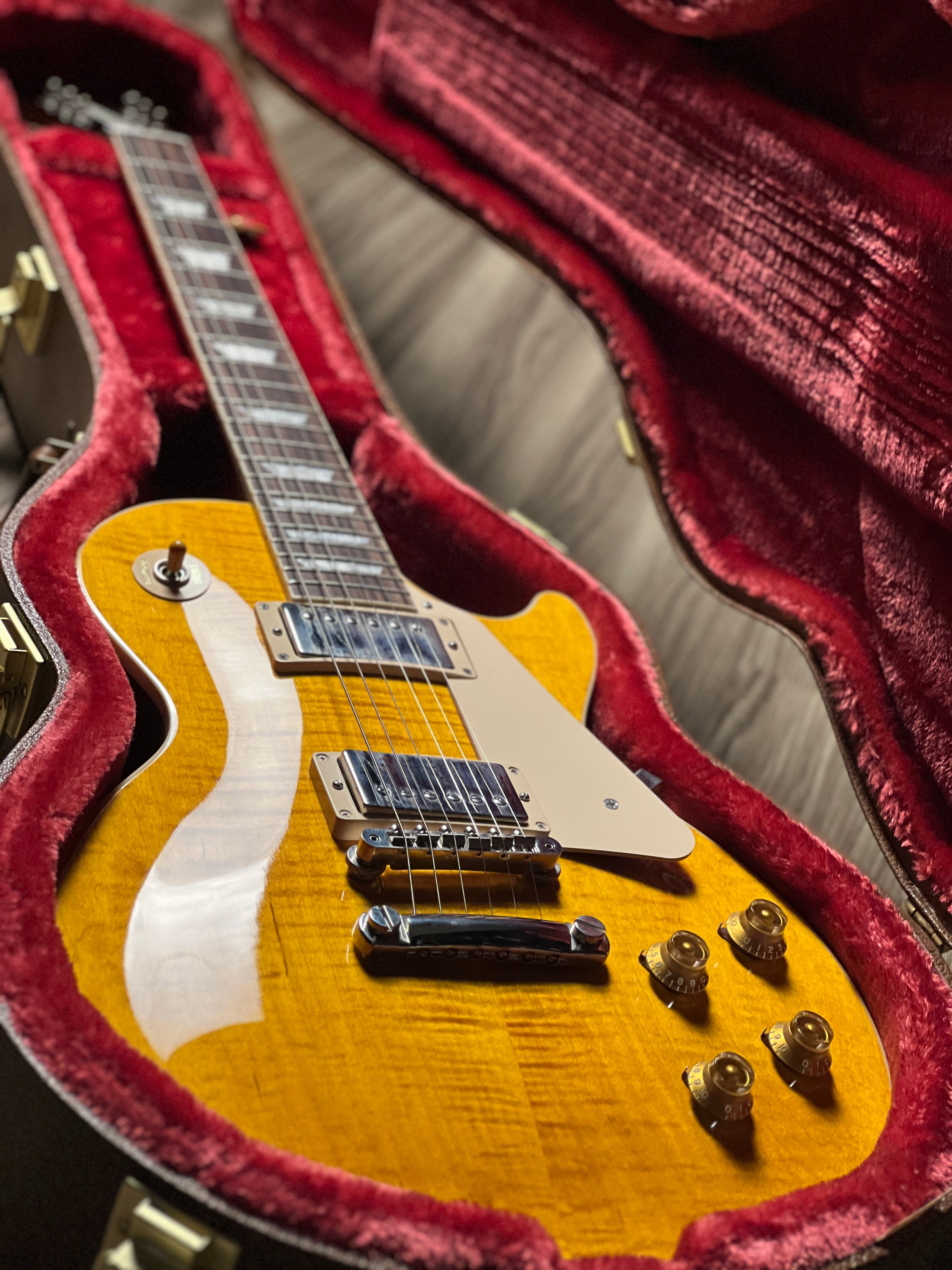 Gibson Les Paul Standard 50s (Trans Finish) In Honey Amber w/Case