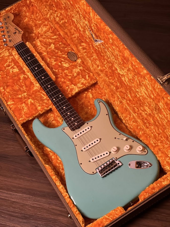 Fender Custom Shop 1962 Stratocaster Journeyman Relic Faded Sea Foam Green R119647