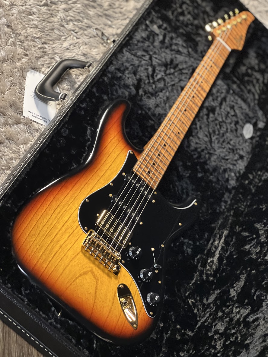 Suhr Classic Antique Custom 3 Tone Burst with Gold Package