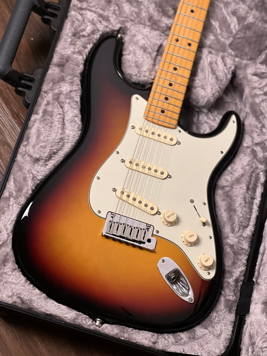 Fender American Ultra Stratocaster in Ultraburst with Maple Fingerboard