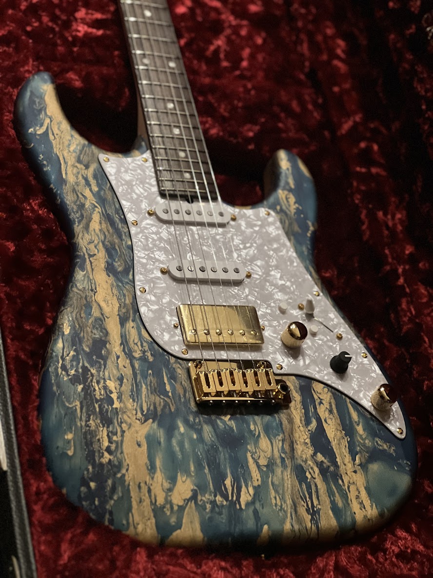 James tyler Studio Elite HD Malibu Shmear with Gold Strips