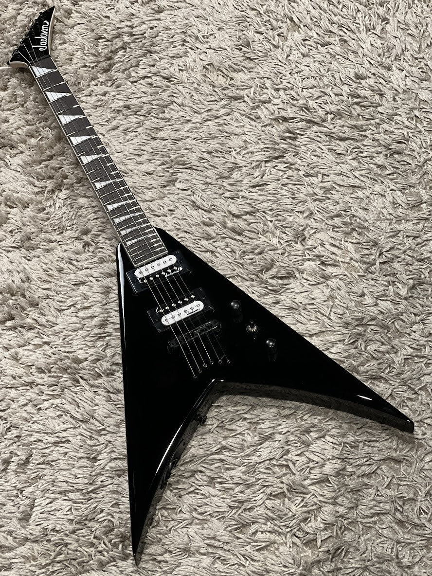 Jackson JS Series King V JS32T with Amaranth FB in Gloss Black