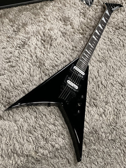 Jackson JS Series King V JS32T with Amaranth FB in Gloss Black