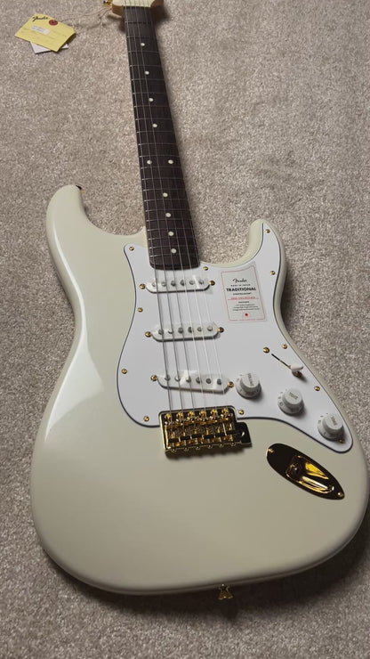 Fender Japan Traditional 2025 Collection 60s Stratocaster with RW FB in White Pearl JD25014418