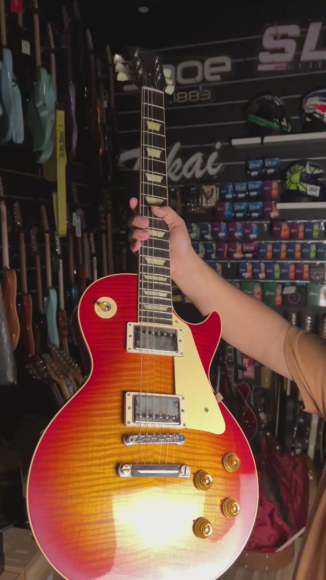 Gibson 1959 Les Paul Standard Reissue VOS Washed Cherry Sunburst