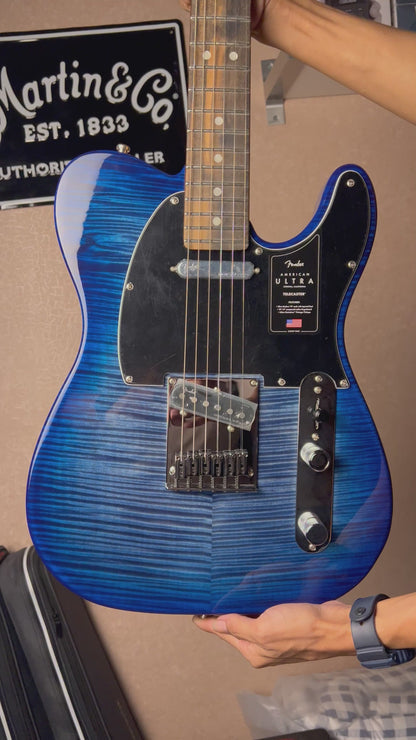 Fender American Ultra Limited Edition Telecaster with Ebony FB In Denim Burst US21016301