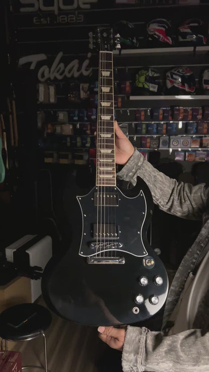 Gibson SG Standard in Ebony Modern Collection 231240223