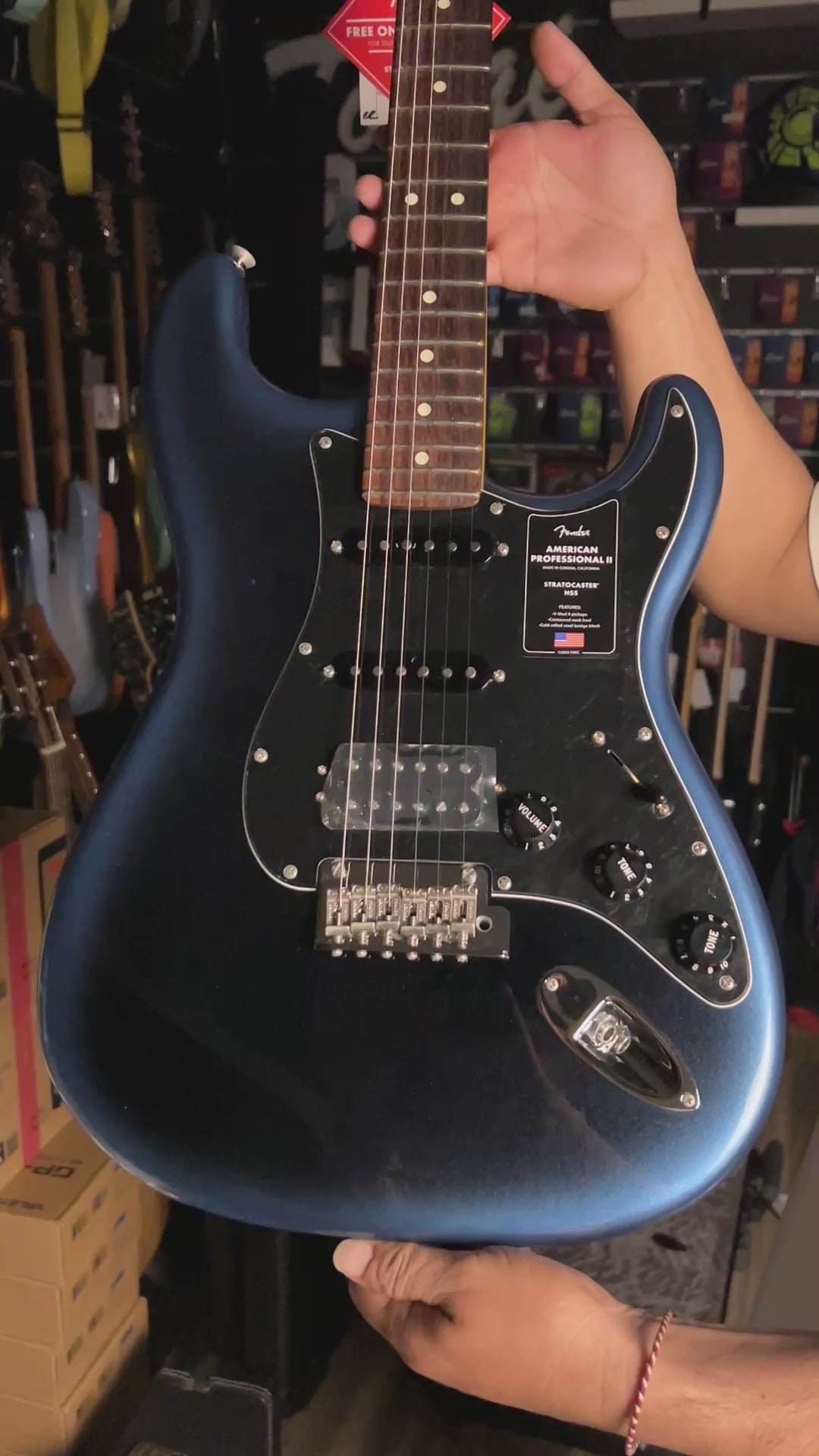 Fender American Professional II Stratocaster HSS - Dark Night with