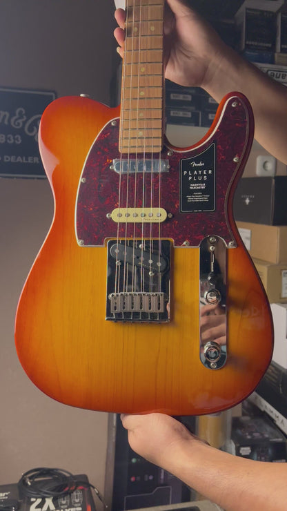 Fender Player Plus Nashville Telecaster with Pau Ferro FB in Sienna Sunburst