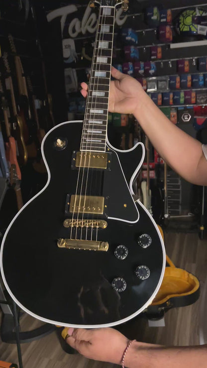 Gibson Les Paul Custom w/Ebony Fingerboard Gloss in Ebony w/Case CS 403244