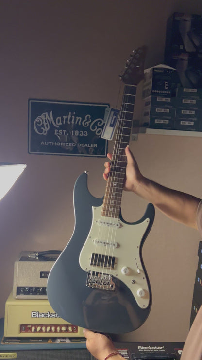 Ibanez Prestige AZ2204NW-GRM in Green Metallic w/Case F2427380