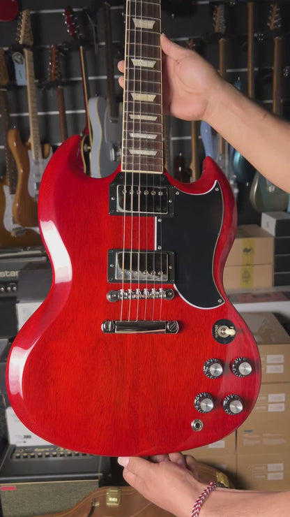 Gibson SG Standard '61 in Vintage Cherry w/Case 234040104 (B STOCK)