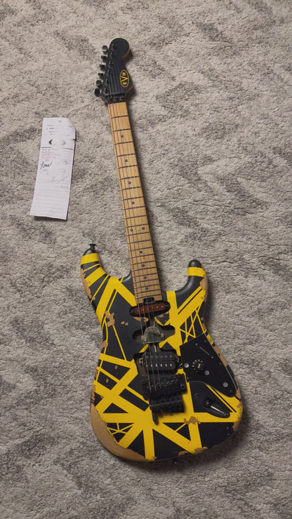 EVH Striped Series Frankenstein Frankie in Black w/Yellow Stripes