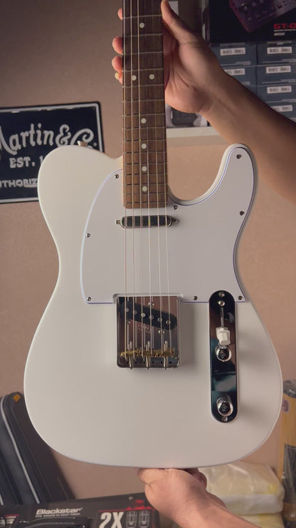 Fender MIJ Limited Telecaster with RW FB in Blanc JD25024767