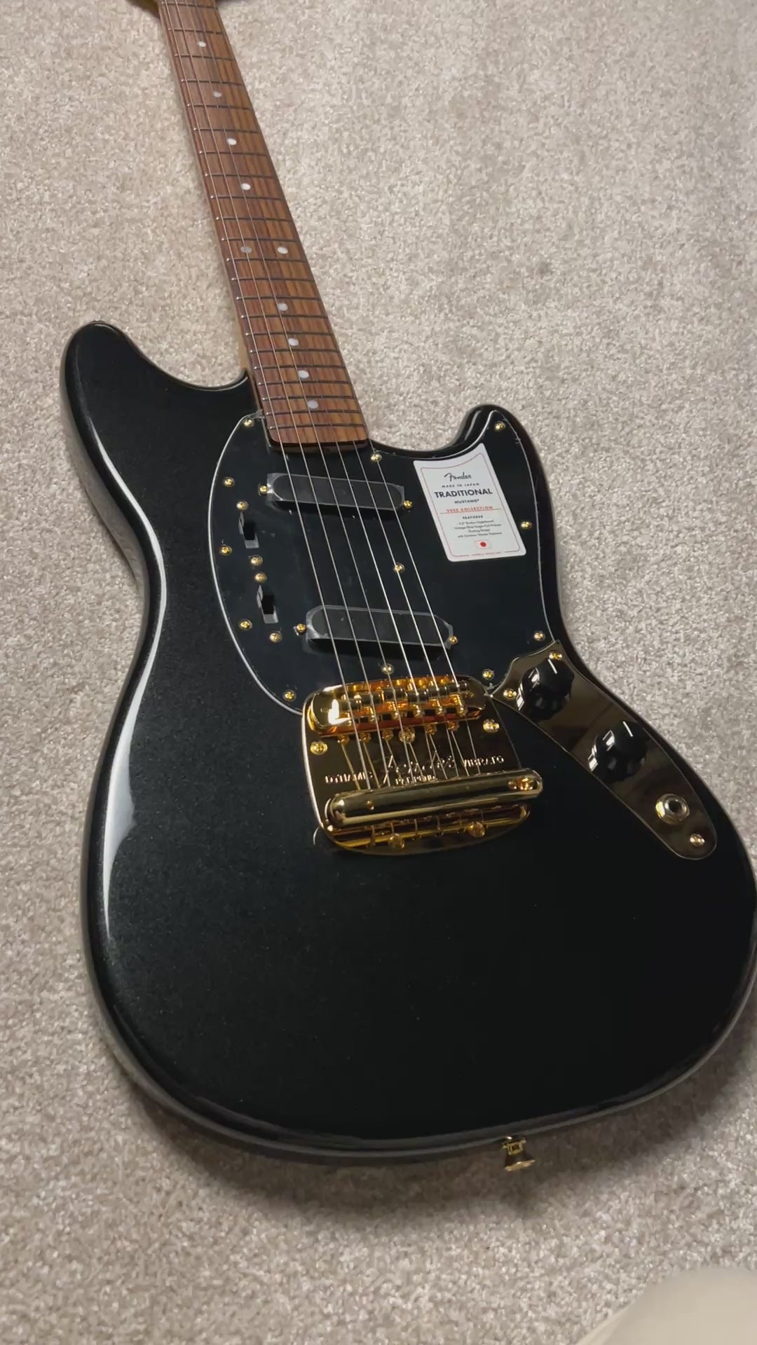 Fender Japan Traditional 2025 Collection 60s Mustang with RW FB in