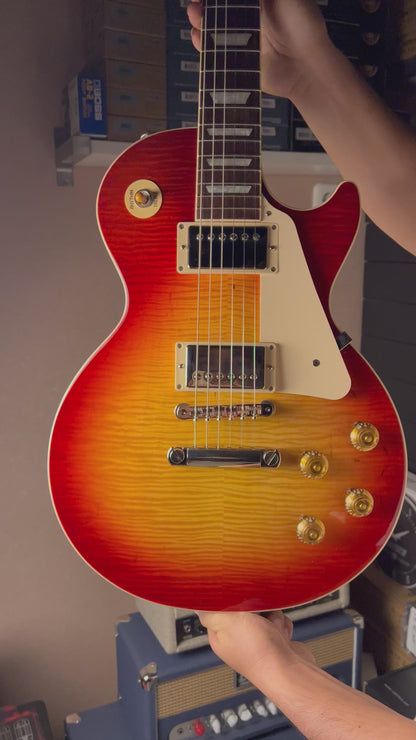 Gibson Japan Exclusive Les Paul Standard 50s "Custom Shop Top" in Heritage Cherry Sunburst 219150145