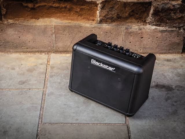 Blackstar SUPER FLY BT Battery-Powered Guitar Amp with Bluetooth