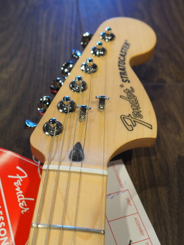 Fender Deluxe Roadhouse Stratocaster Maple Neck Olympic White