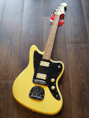 Fender Player Jazzmaster กับ Pau Ferro FB สี Buttercream 