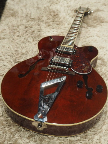 Gretsch G2420 Streamliner in Walnut