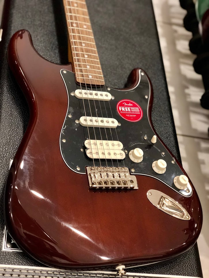 Squier Classic Vibe 70s Stratocaster HSS Laurel FB - Walnut