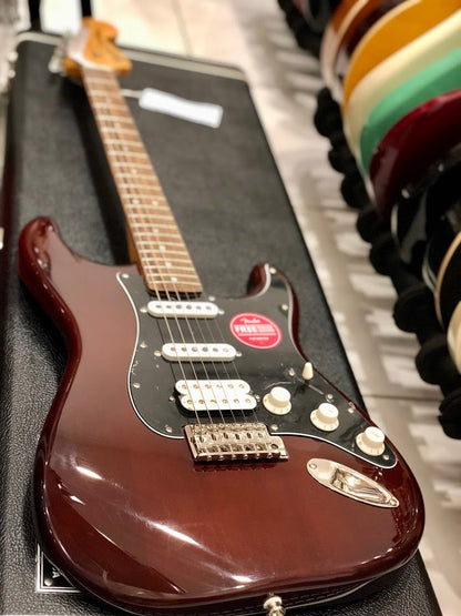Squier Classic Vibe 70s Stratocaster HSS Laurel FB - Walnut