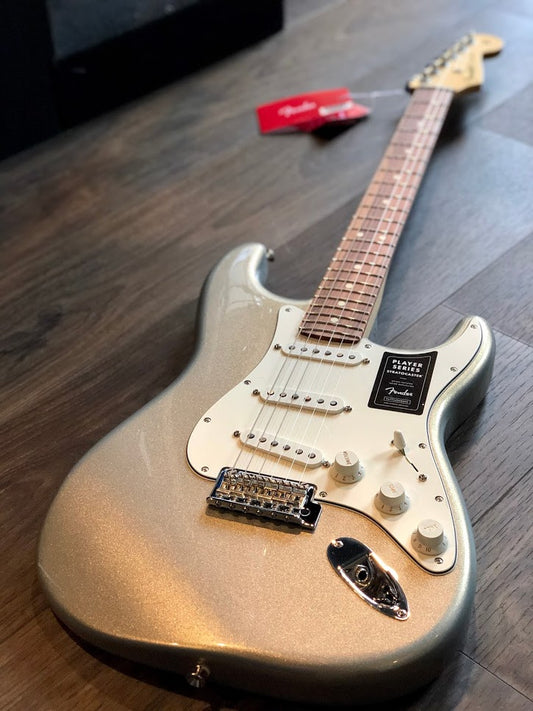 Fender Player Series Stratocaster Pau Ferro - Silver