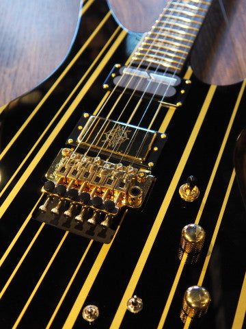 Schecter Synyster Gates Custom-S - Black with Gold Stripes