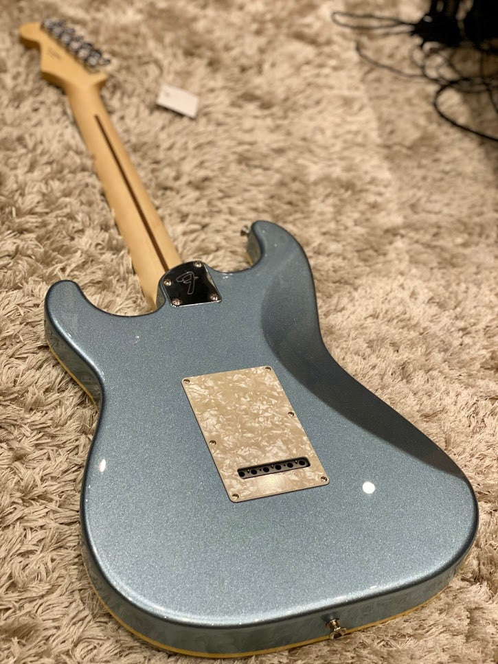 Fender Japan Modern HSS Stratocaster in Ice Blue Metallic with rosewood FB