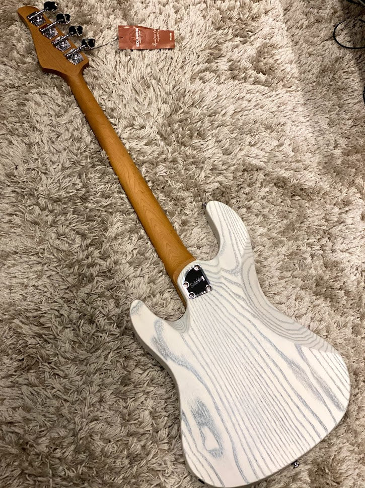 Soloking MJ-1 Custom Bass in Transparent White with Roasted Maple Neck