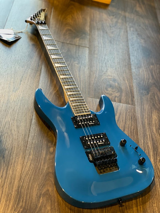 Jackson JS Series Dinky Archtop JS32 DKA พร้อม Amaranth FB สีฟ้าสดใส