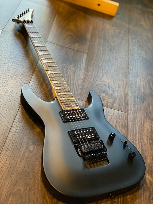 Jackson Dinky Arch Top JS32 DKA - Satin Black