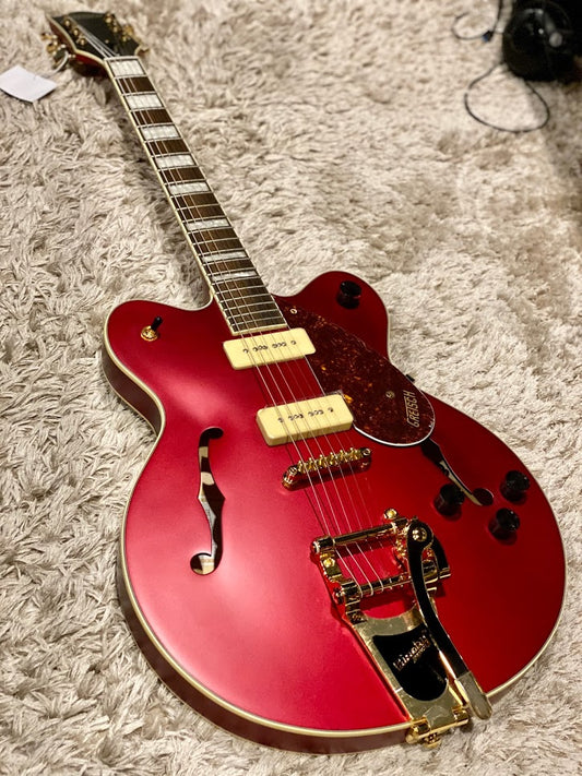 Gretsch G2622TG Limited Edition Streamliner Center Block P90 - Candy Apple Red