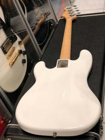 Tokai APB-58 OWT/M Hard Puncher P Bass in Olympic White with maple FB