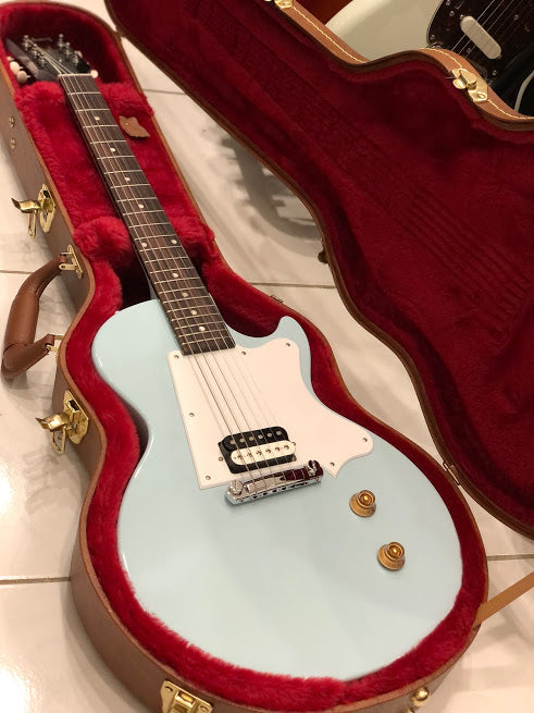 Gibson 2018 Billie Joe Armstrong Signature Les Paul Junior in Sonic Blue