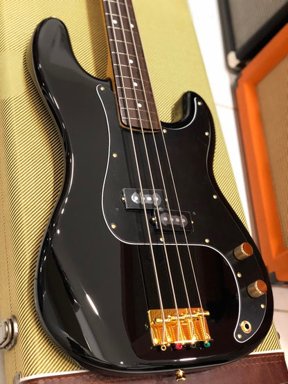 Fender Made in Japan Traditional `60s Midnight Precision Bass - Black