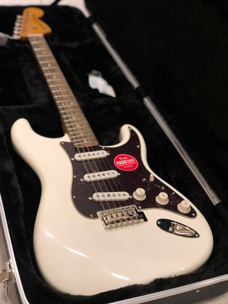 Squier Classic Vibe 70s Stratocaster in Olympic White