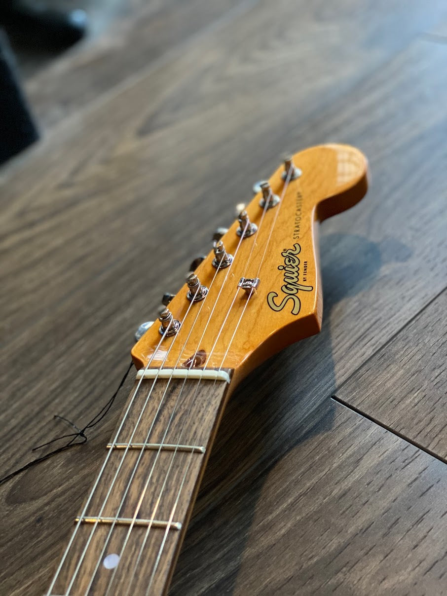 【最終値下げ】Squier Stratocaster Classic Vibe 最終値下げ】Squier Stratocaster Classic Vibe 【公式通販】