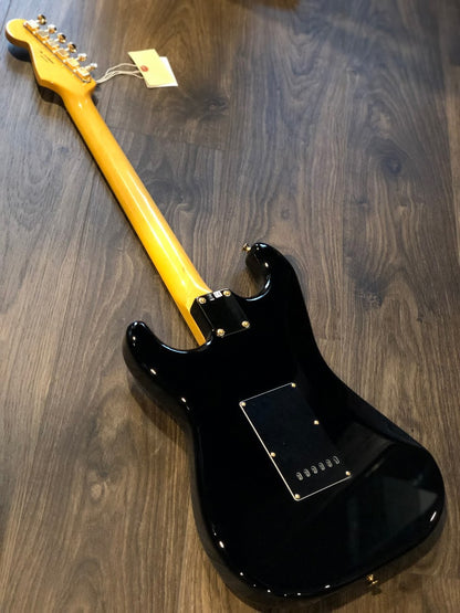 Fender Japan Traditional `60s Stratocaster in Midnight