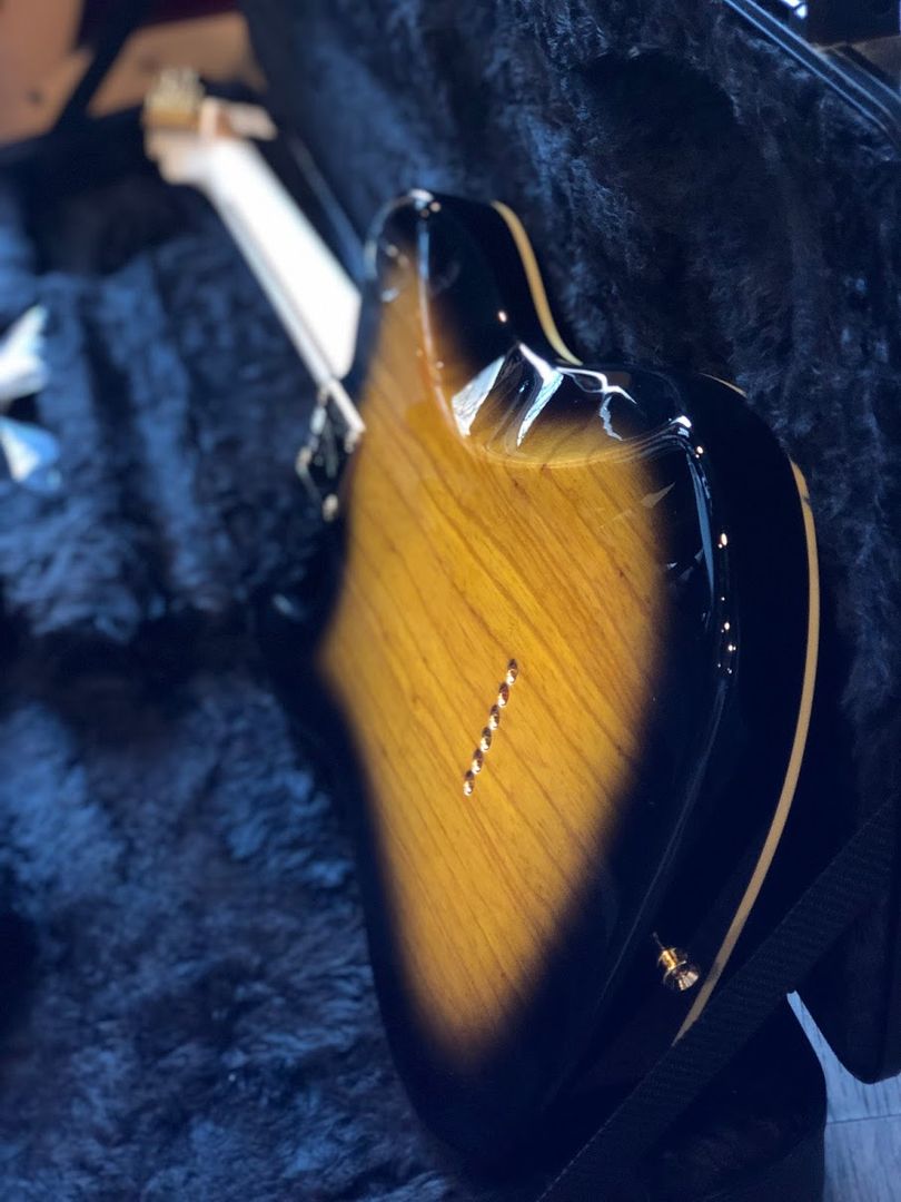 Fender Japan Ritchie Kotzen Signature Telecaster พร้อม Maple FB สี Brown Sunburst