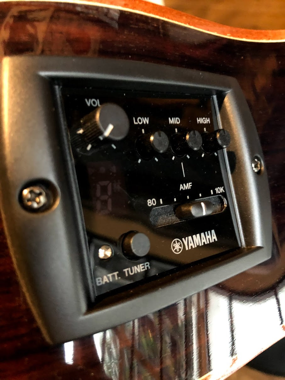 Yamaha AC1R with Rosewood Back and Solid Top