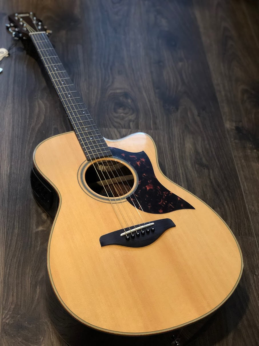 Yamaha AC1R with Rosewood Back and Solid Top