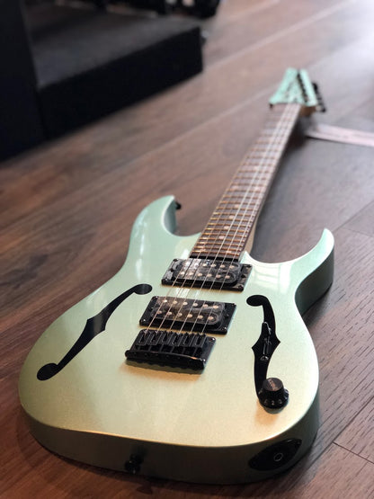 Ibanez PGMM-21 MGN Mikro Paul Gilbert Signature in Metallic Light Green