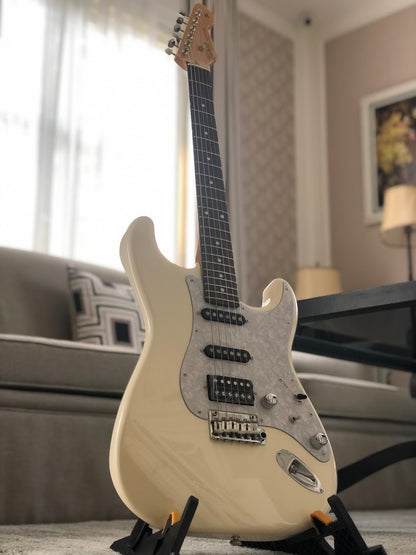 Tokai AST-114SH VWH/R Modern Goldstar Sound in Vintage White with Rosewood FB
