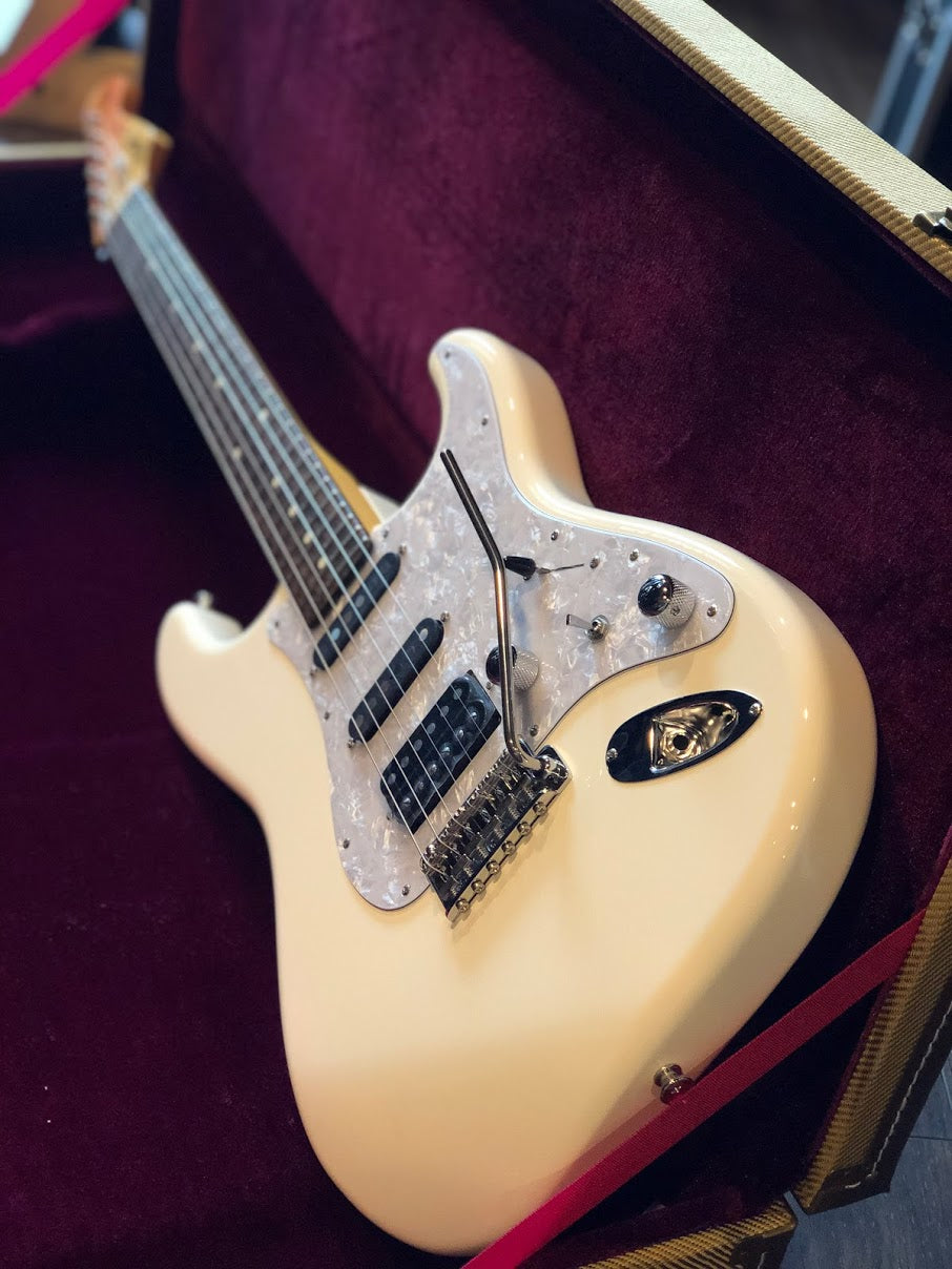 Tokai AST-114SH VWH/R Modern Goldstar Sound in Vintage White with Rosewood FB