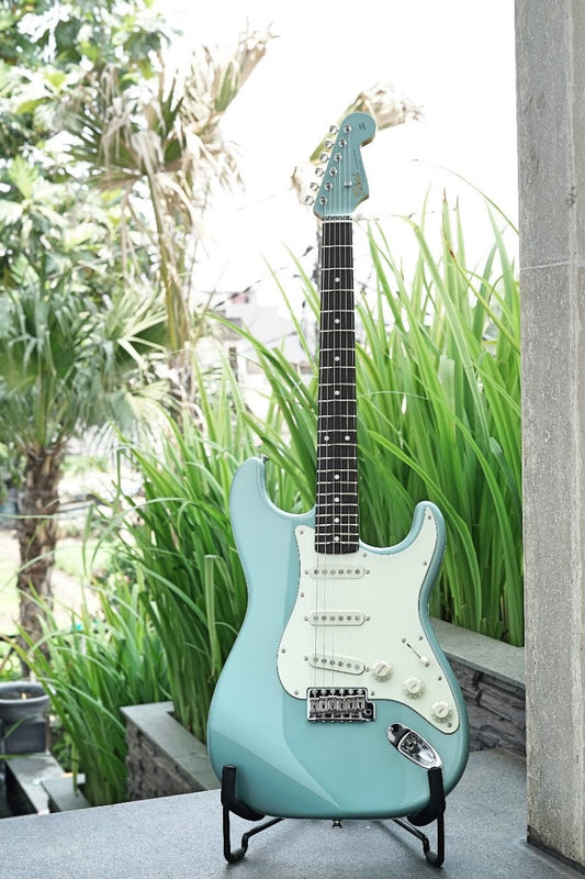 Tokai TST-96 OTM/R Goldstar Sound Japan in Ocean Turquoise Metallic with Matching Headstock