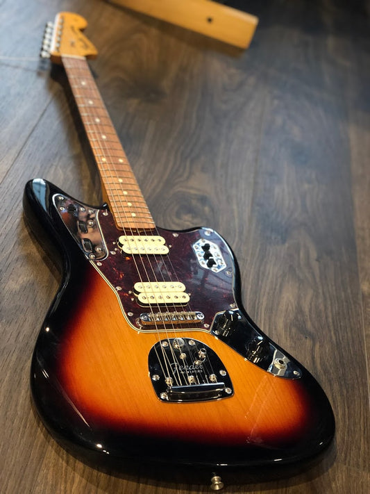 Fender Classic Player Jaguar Special HH in 3 Color Sunburst with Pau Ferro FB